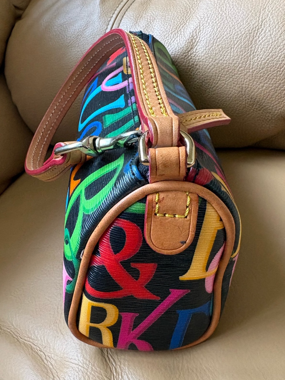 Dooney & Bourke Retro Grafica mini Tote - Picture 4 of 11